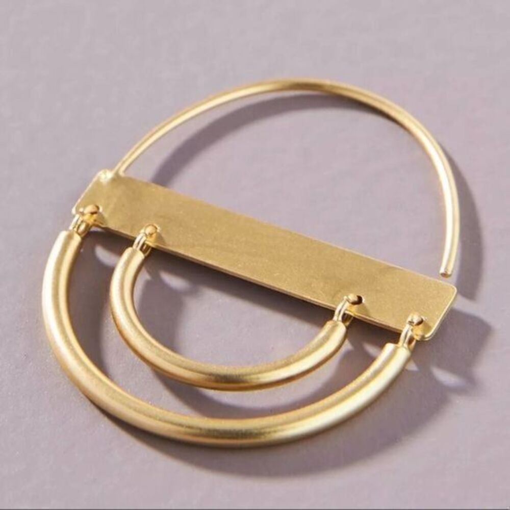 ANTHROPOLOGIE NWT Bailey Hoop Earrings Gold Round
